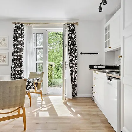 度假居 Pet Friendly In With Wifi 福堡