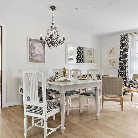 Pet Friendly In With Wifi * 福堡